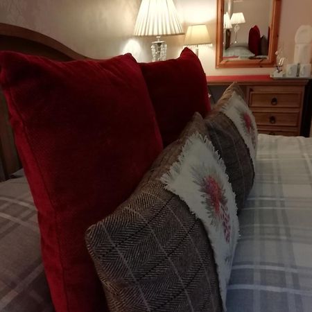 Toads Croak Bed & Breakfast Inverness Dış mekan fotoğraf