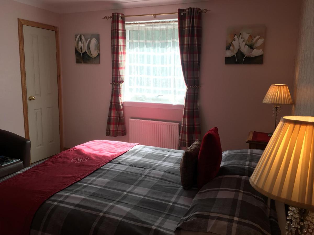 Toads Croak Bed & Breakfast Inverness Dış mekan fotoğraf